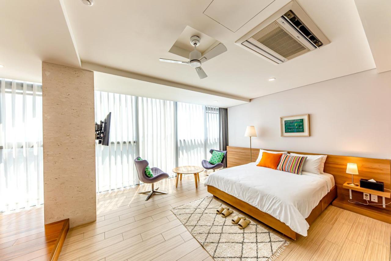 Jeju Bom Stay Seogwipo Exterior foto